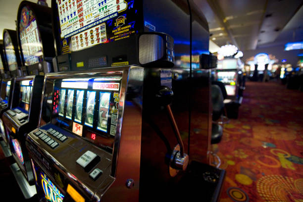 prison Jurassic Kingdom sportsbook interface showing Liga 1 fixture list with game information